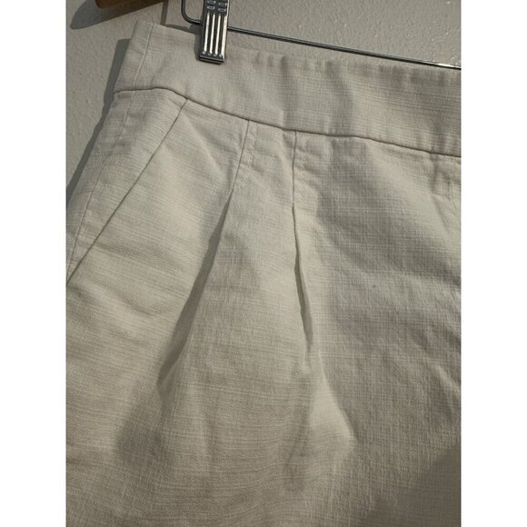 J crew Women’s White Flat Front Pleated Shorts Side Zip Lined With Pockets Sz 10 - Picture 2 of 11